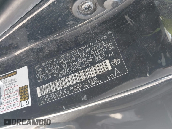 2005 Toyota Prius with VIN JTDKB22U253065002, listed as a IAAI auction lot 42166622 with 156,579 mi miles. Bid and sale history available at carsss.com. Image 9.