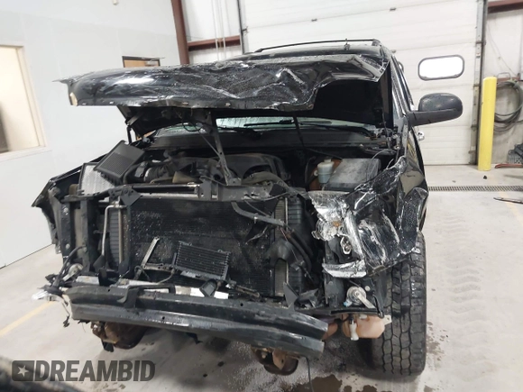 2009 GMC Yukon SLT 4SB with VIN 1GKFK33089R225944, listed as a IAAI auction lot 41914342 with 182,513 mi miles and . Bid and sale history available at DreamBid. Image 12.