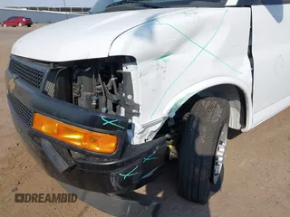 2024 Chevrolet Express Cargo with VIN 1GCWGAFP5R1282188, listed as a IAAI auction lot 42706483 with 10,116 mi miles and . Bid and sale history available at DreamBid. Image 6.