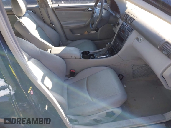 2004 Mercedes-Benz C 230 Kompressor with VIN WDBRF40JX4A542596, listed as a IAAI auction lot 41366025 with 89,303 mi miles and . Bid and sale history available at DreamBid. Image 5.