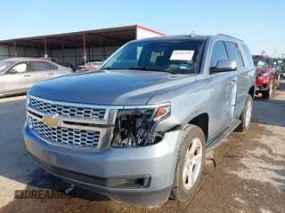 2016 Chevrolet Tahoe LT z VIN 1GNSCBKC3GR214982, wystawiony jako IAAI lot #41991198 z przebiegiem 176 422 mil mil oraz . Historia ofert i sprzedaży dostępna na DreamBid. Obrazek 17.