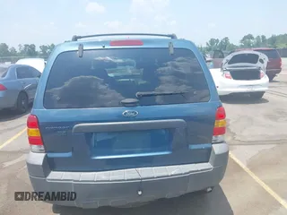 2006 Ford Escape XLT z VIN 1FMCU93156KB10612, wystawiony jako IAAI lot #42583417 z przebiegiem 133 615 mil mil oraz . Historia ofert i sprzedaży dostępna na DreamBid. Obrazek 16.