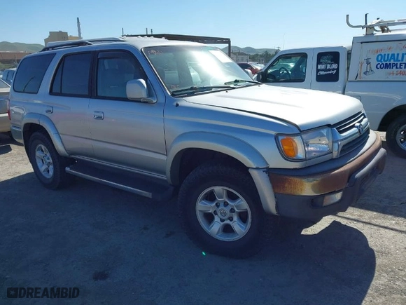 2001 Toyota 4Runner SR5 with VIN JT3HN86R010359850, listed as a IAAI auction lot 42053263 with 294,884 mi miles. Bid and sale history available at carsss.com. Image 1.
