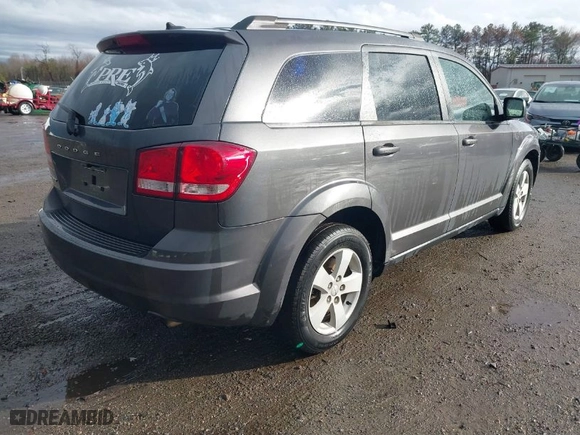 2014 Dodge Journey SE Plus with VIN 3C4PDCAB1ET308647, listed as a IAAI auction lot 41715759 with NaN miles. Bid and sale history available at carsss.com. Image 4.