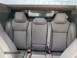 2024 Tesla Cybertruck z VIN 7G2CEHED3RA021099, wystawiony jako Copart lot #57416365 z przebiegiem 4 880 mil mil oraz Szkoda całkowita • Salvage title. Historia ofert i sprzedaży dostępna na DreamBid. Obrazek 10.