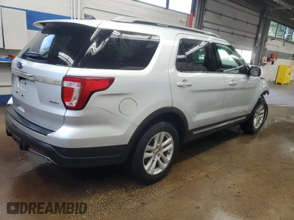 2018 Ford Explorer XLT with VIN 1FM5K8D80JGA30893, listed as a Copart auction lot 59568255 with 109,368 mi miles and Clean title. Bid and sale history available at DreamBid. Image 3.
