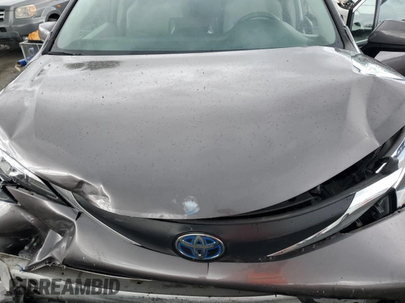 2021 Toyota Sienna LE with VIN 5TDBRKEC3MS004866, listed as a Copart auction lot 48239265 with 77,356 mi miles and Salvage Title. Bid and sale history available at carsss.com. Image 12.