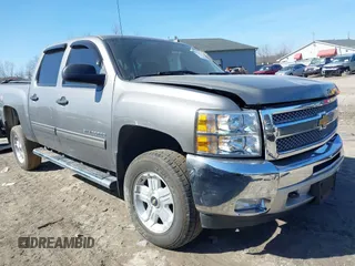 2013 Chevrolet Silverado 1500 LT with VIN 3GCPKSE79DG160065, listed as a IAAI auction lot 41793112 with 112,209 mi miles and . Bid and sale history available at DreamBid. Image 1.