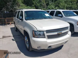 2010 Chevrolet Suburban LTZ с VIN 1GNUCKE08AR135597, выставлен на аукционе IAAI как лот 42820767 с пробегом 238 163 миль миль и . История ставок и продаж доступна на DreamBid. Изображение 1.