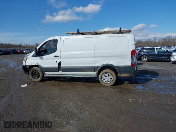 2018 Ford Transit with VIN 1FTYR1ZM6JKB38135, listed as a IAAI auction lot 41536942 with 192,921 mi miles and . Bid and sale history available at carsss.com. Image 14.