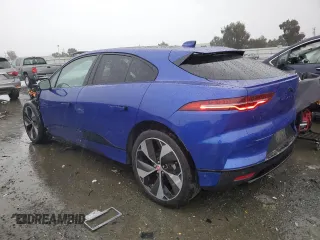 2022 Jaguar I-PACE HSE with VIN SADHD2S11N1621665, listed as a Copart auction lot 42833855 with 35,583 mi miles and Salvage Title. Bid and sale history available at carsss.com. Image 2.