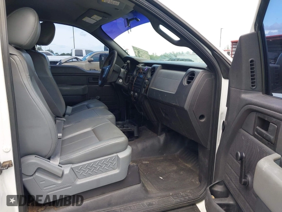 2013 Ford F-150 XL with VIN 1FTMF1CM7DKF27550, listed as a IAAI auction lot 42667599 with 131,264 mi miles and . Bid and sale history available at DreamBid. Image 5.