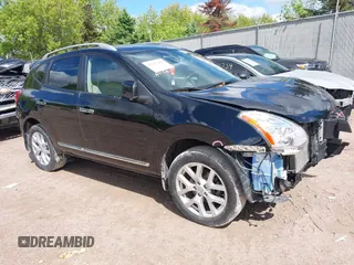 2011 Nissan Rogue S z VIN JN8AS5MV7BW277914, wystawiony jako IAAI lot #42327420 z przebiegiem 137 161 mil mil oraz . Historia ofert i sprzedaży dostępna na DreamBid. Obrazek 1.