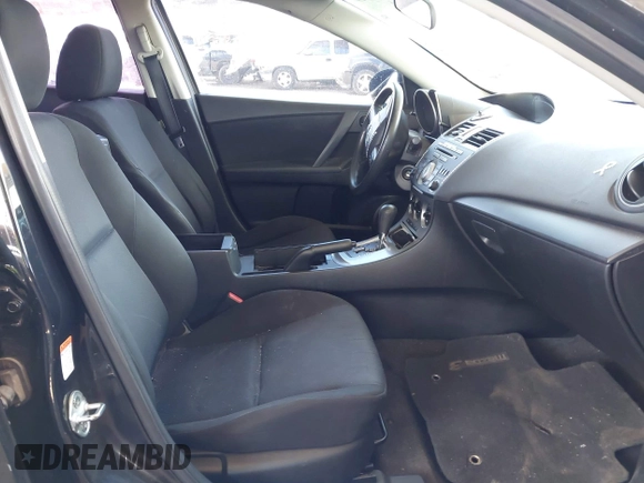 2011 Mazda 3 i Sport with VIN JM1BL1UG9B1364895, listed as a IAAI auction lot 42048129 with 207,743 mi miles. Bid and sale history available at carsss.com. Image 5.