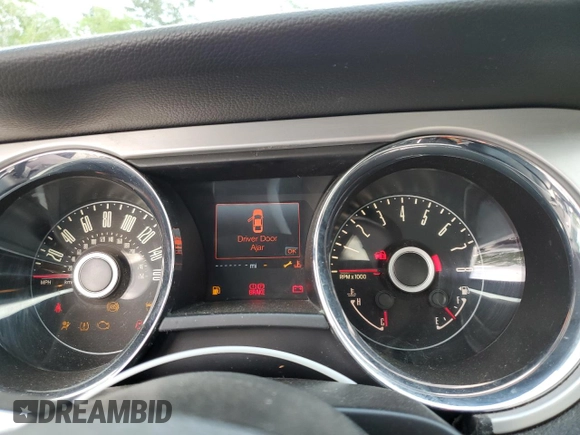 2014 Ford Mustang V6 with VIN 1ZVBP8AM9E5316301, listed as a Copart auction lot 51073695 with Not Provided miles and Salvage Title. Bid and sale history available at DreamBid. Image 9.