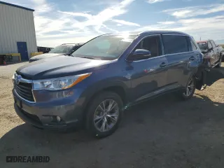 2014 Toyota Highlander XLE with VIN 5TDKKRFH0ES020189, listed as a Copart auction lot 45921745 with 175,070 mi miles and Salvage Title. Bid and sale history available at carsss.com. Image 1.