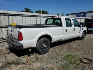 2008 Ford F-250 XL with VIN 1FTSW20588EC04221, listed as a Copart auction lot 55521315 with 176,276 mi miles and Salvage title. Bid and sale history available at DreamBid. Image 3.