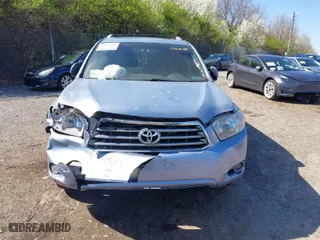 2008 Toyota Highlander Limited with VIN JTEES42A382041540, listed as a IAAI auction lot 41964446 with 235,914 mi miles. Bid and sale history available at carsss.com. Image 12.
