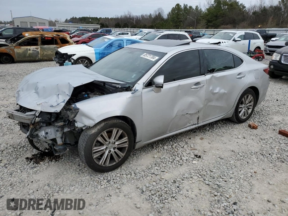 2013 Lexus ES 4dr Sdn with VIN JTHBK1GG0D2059554, listed as a Copart auction lot 85721704 with 187,369 mi miles and Salvage Title. Bid and sale history available at carsss.com. Image 1.