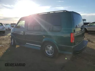 1999 Chevrolet Astro Cargo Van YF7 with VIN 1GBDM19W0XB137686, listed as a Copart auction lot 42521685 with 123,039 mi miles and Salvage Title. Bid and sale history available at carsss.com. Image 2.
