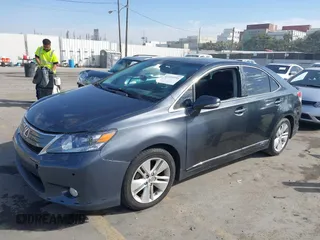 2010 Lexus HS 250h with VIN JTHBB1BAXA2008139, listed as a IAAI auction lot 41695056 with 129,505 mi miles. Bid and sale history available at carsss.com. Image 17.
