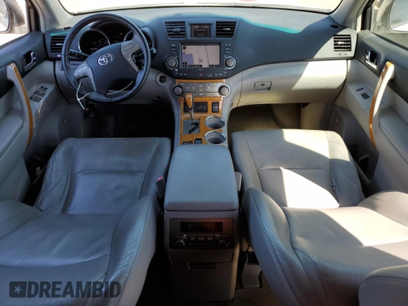 2008 Toyota Highlander Hybrid Limited with VIN JTEEW44A582020867, listed as a Copart auction lot 69971894 with 180,182 mi miles and Salvage Title. Bid and sale history available at carsss.com. Image 8.