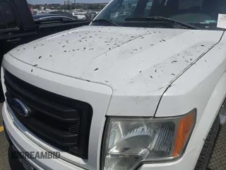 2013 Ford F-150 XL z VIN 1FTFX1EF5DFB22784, wystawiony jako IAAI lot #42651808 z przebiegiem 204 172 mil mil oraz . Historia ofert i sprzedaży dostępna na DreamBid. Obrazek 48.