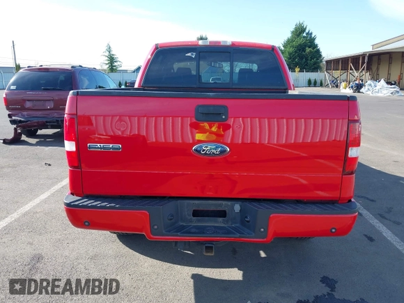 2006 Ford F-150 XLT z VIN 1FTPW14V96KC52092, wystawiony jako IAAI lot #42034553 z przebiegiem 178 376 mil mil oraz . Historia ofert i sprzedaży dostępna na DreamBid. Obrazek 17.