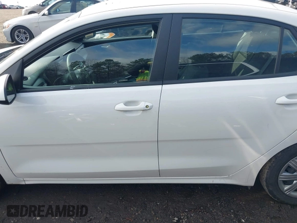 2023 Kia Rio LX z VIN 3KPA24AD6PE539134, wystawiony jako IAAI lot #41519326 z przebiegiem 39 925 mil mil oraz . Historia ofert i sprzedaży dostępna na DreamBid. Obrazek 14.