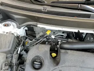 2024 Chevrolet Equinox LS z VIN 3GNAXFEGXRL295334, wystawiony jako Copart lot #81206275 z przebiegiem 94 217 mil mil oraz Szkoda całkowita • Salvage title. Historia ofert i sprzedaży dostępna na DreamBid. Obrazek 13.