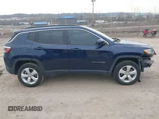 2019 Jeep Compass Latitude with VIN 3C4NJDBB3KT835802, listed as a IAAI auction lot 41893590 with 49,716 mi miles and . Bid and sale history available at DreamBid. Image 14.