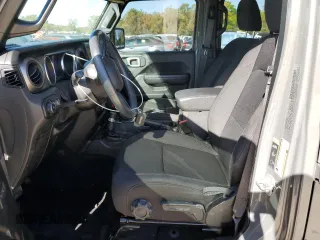 2020 Jeep Wrangler Unlimited Willys with VIN 1C4HJXDN5LW170449, listed as a Copart auction lot 49172955 with 44,073 mi miles and Non repairable. Bid and sale history available at DreamBid. Image 7.