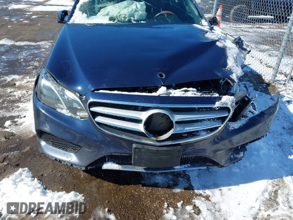 2014 Mercedes-Benz E 550 Sport with VIN WDDHF9BB5EA923294, listed as a IAAI auction lot 41588318 with 141,510 mi miles and . Bid and sale history available at DreamBid. Image 21.