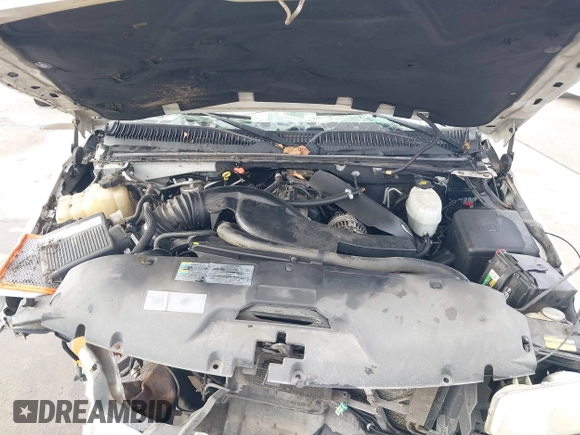2005 GMC Yukon SLT with VIN 1GKEK13T75J107208, listed as a IAAI auction lot 41046733 with 1 mi miles. Bid and sale history available at carsss.com. Image 10.