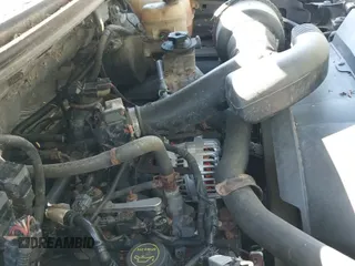 2008 Ford F-150 STX z VIN 1FTRX14W88FB37901, wystawiony jako IAAI lot #43424427 z przebiegiem 198 322 mil mil oraz . Historia ofert i sprzedaży dostępna na DreamBid. Obrazek 13.