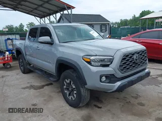 2021 Toyota Tacoma SR с VIN 3TYCZ5AN1MT042162, выставлен на аукционе IAAI как лот 42340323 с пробегом 113 017 миль миль и . История ставок и продаж доступна на DreamBid. Изображение 1.