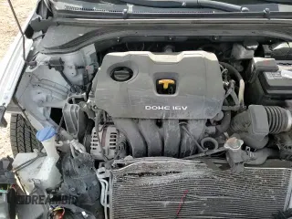 2018 Hyundai Elantra SEL z VIN KMHD84LF4JU519253, wystawiony jako Copart lot #55874445 z przebiegiem 77 737 mil mil oraz Szkoda całkowita • Salvage title. Historia ofert i sprzedaży dostępna na DreamBid. Obrazek 15.