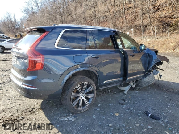 2025 Volvo XC90 with VIN YV4H60PJ6S1293316, listed as a Copart auction lot 84707614 with 924 mi miles and Salvage Title. Bid and sale history available at DreamBid. Image 3.