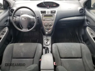 2012 Toyota Yaris z VIN JTDBT4K35CL017457, wystawiony jako Copart lot #58820985 z przebiegiem 120 901 mil mil oraz Szkoda całkowita • Salvage title. Historia ofert i sprzedaży dostępna na DreamBid. Obrazek 8.