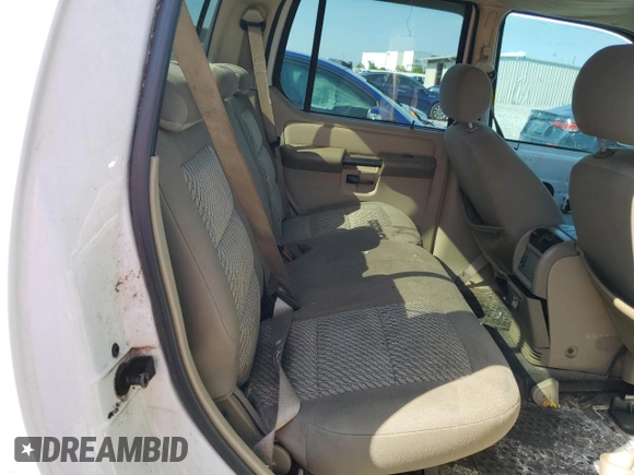 2004 Ford Explorer Sport Trac XLS с VIN 1FMZU67K54UB35457, выставлен на аукционе Copart как лот 57823985 с пробегом 235 234 миль миль и Списание • Salvage title. История ставок и продаж доступна на DreamBid. Изображение 10.