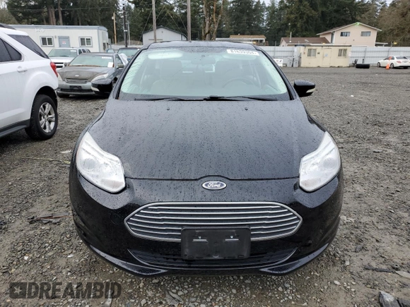 2016 Ford Focus Electric z VIN 1FADP3R44GL289497, wystawiony jako Copart lot #81639304 z przebiegiem 34 460 mil mil oraz Szkody całkowita. Historia ofert i sprzedaży dostępna na DreamBid. Obrazek 5.