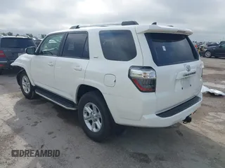 2020 Toyota 4Runner SR5 with VIN JTEZU5JR1L5219414, listed as a IAAI auction lot 42499908 with 28,457 mi miles and . Bid and sale history available at DreamBid. Image 3.