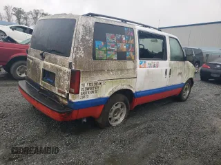 2003 GMC Safari with VIN 1GKEL19XX3B500120, listed as a Copart auction lot 79302094 with 183,448 mi miles and Clean Title. Bid and sale history available at carsss.com. Image 3.