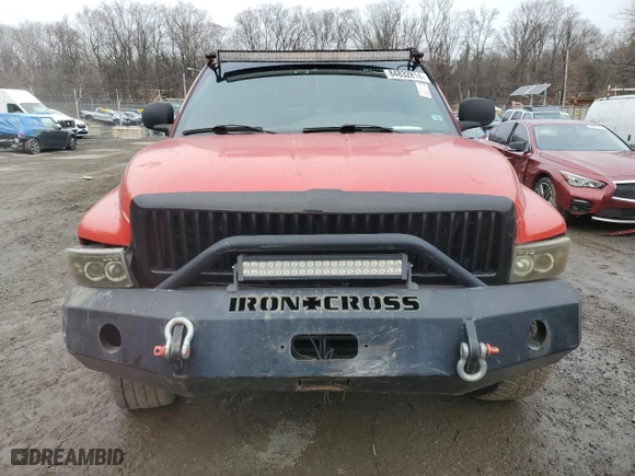 2000 Dodge Ram 1500 with VIN 3B7HF13Z3YG146692, listed as a Copart auction lot 84832814 with 0 mi miles and Salvage Title. Bid and sale history available at carsss.com. Image 5.
