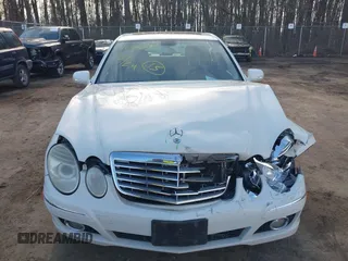 2007 Mercedes-Benz E-Class 3.5L with VIN WDBUF87X37X220377, listed as a IAAI auction lot 41655713 with 221,434 mi miles. Bid and sale history available at carsss.com. Image 12.