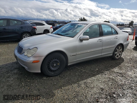 2003 Mercedes-Benz C 230 Kompressor with VIN WDBRF40J23F381503, listed as a Copart auction lot 45225075 with 92,894 mi miles and Clean Title. Bid and sale history available at DreamBid. Image 1.