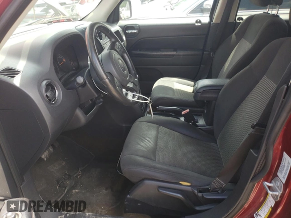2016 Jeep Patriot High Altitude with VIN 1C4NJPFA5GD615125, listed as a Copart auction lot 64903455 with 185,156 mi miles and Clean title. Bid and sale history available at DreamBid. Image 7.