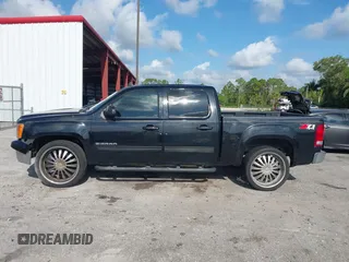 2011 GMC Sierra 1500 SLT с VIN 3GTP2WE37BG123629, выставлен на аукционе IAAI как лот 42327267 с пробегом Не указан миль и . История ставок и продаж доступна на DreamBid. Изображение 14.