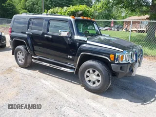 2006 Hummer H3 z VIN 5GTDN136868271593, wystawiony jako IAAI lot #42335316 z przebiegiem 218 747 mil mil oraz . Historia ofert i sprzedaży dostępna na DreamBid. Obrazek 1.
