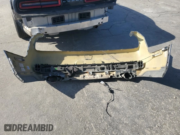 2015 Dodge Challenger SXT with VIN 2C3CDZAG5FH710411, listed as a Copart auction lot 81759714 with 123,386 mi miles and Salvage Title. Bid and sale history available at carsss.com. Image 12.
